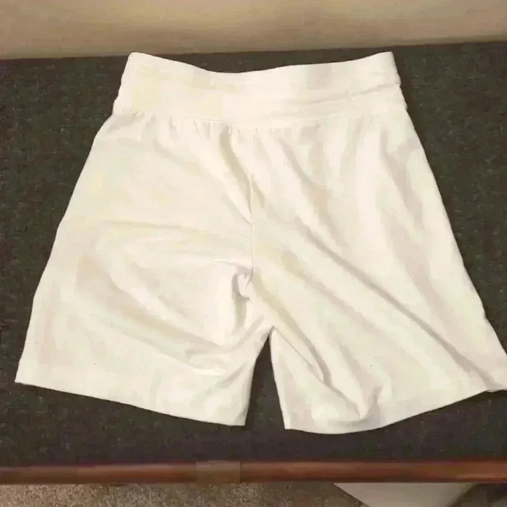 White shorts, size small - Picture 3 of 3